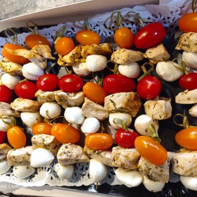 Brochette poulet marines tomates cerises 